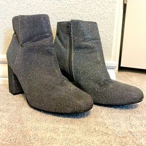 Diba Silver Sparkle Boots W9